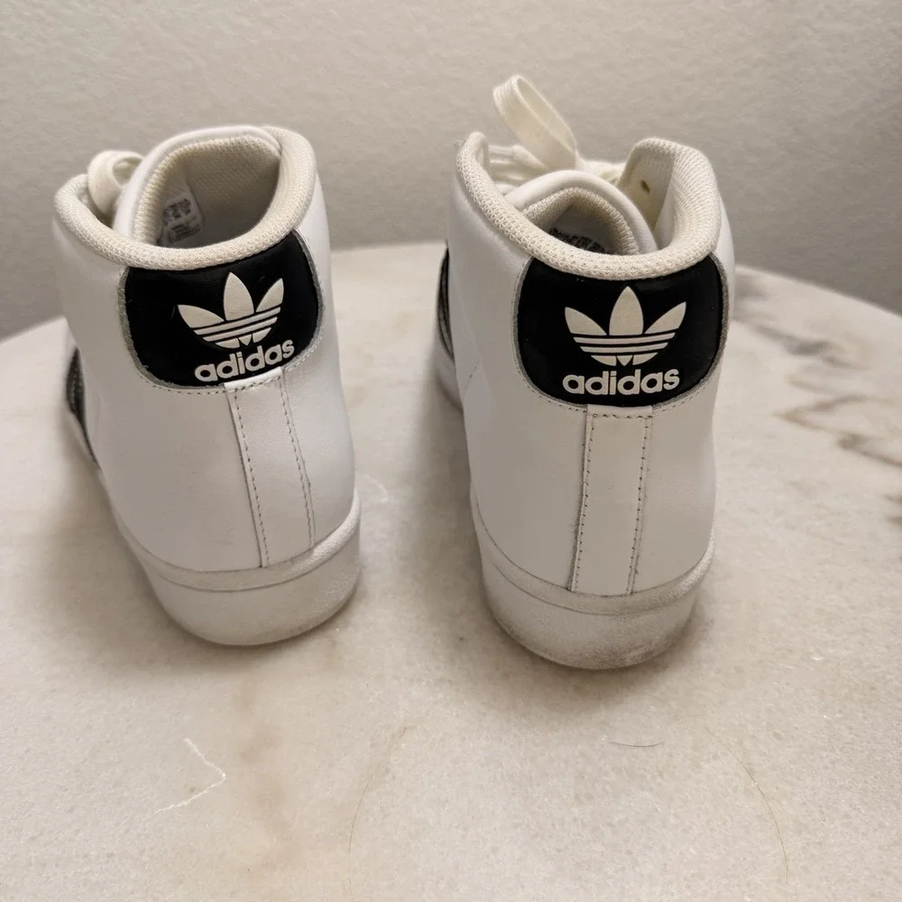 Adidas Pro‎ Model J Big kid's Basketball Shoes White-Core Black s85962 Sz 6.5